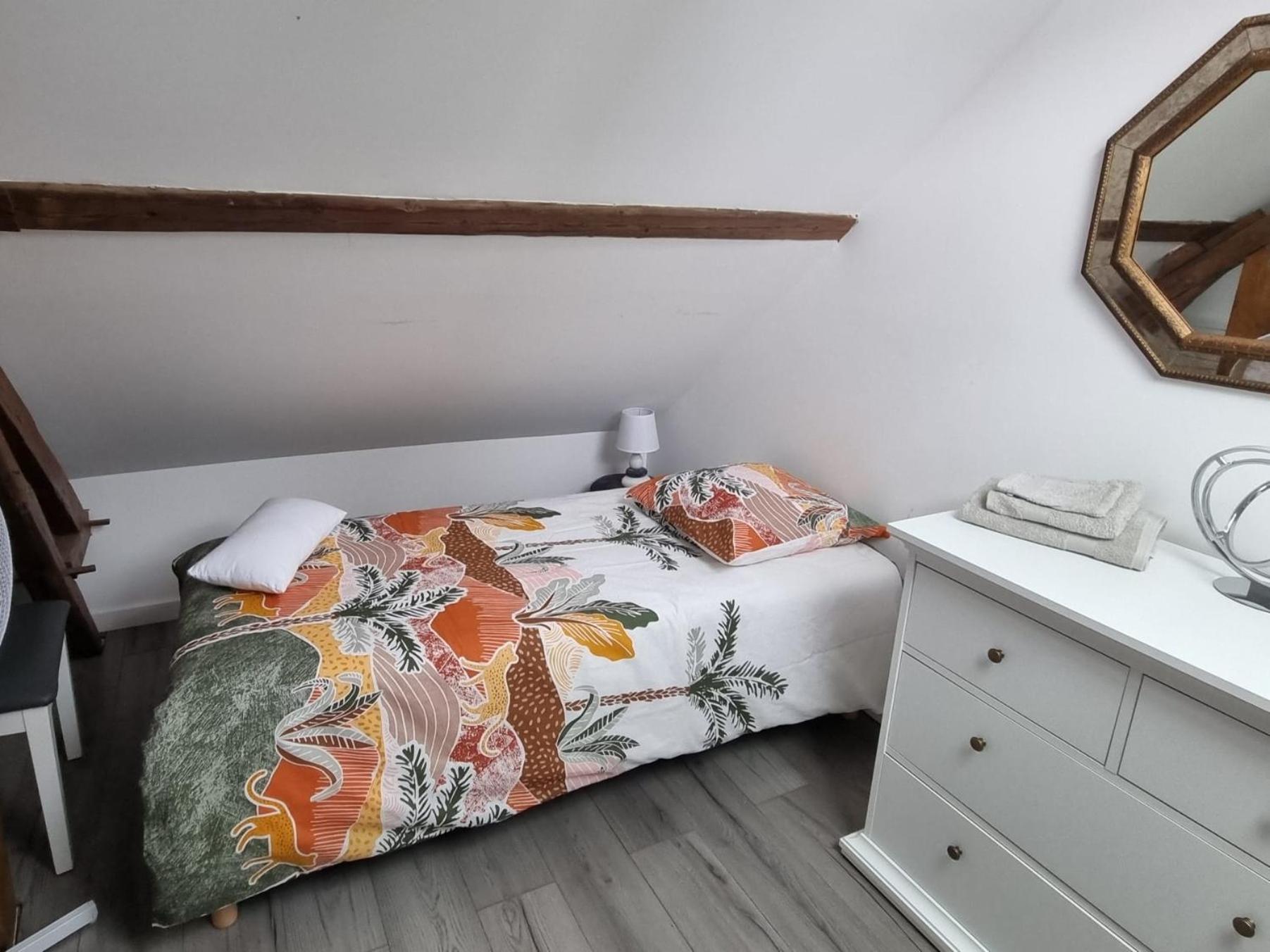 Chez Izza Chambre Au Calme Poulainville Exterior foto